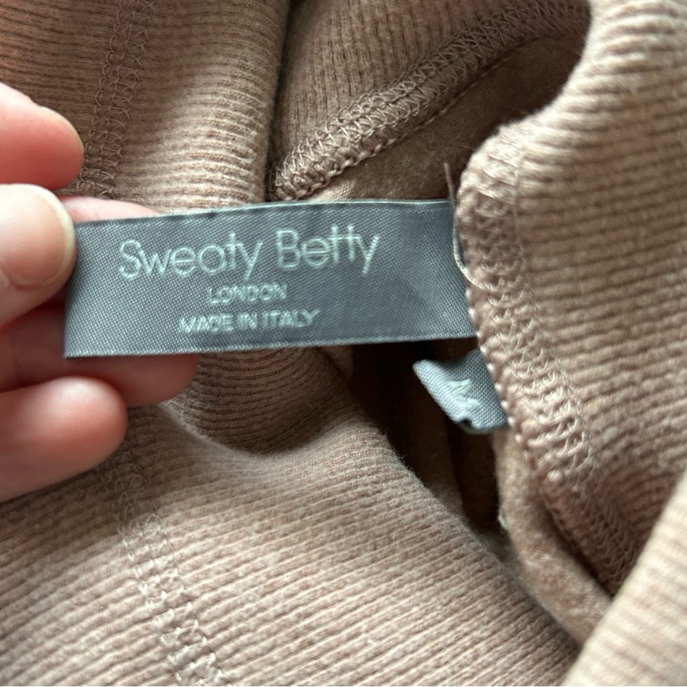 Sweaty Betty taupe Cropped Sweatshirt Medium Yoga Workout Gym Lounge - Picture 7 of 9